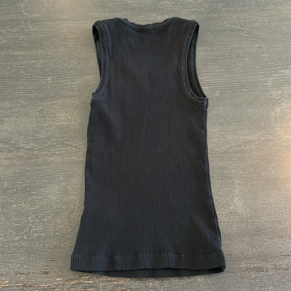 AGOLDE  Ribbed Poppy Tank in Black - Picture 5 of 11
